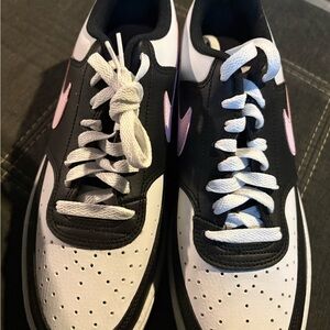 Nike Black and White Sneakers with Pink Accents